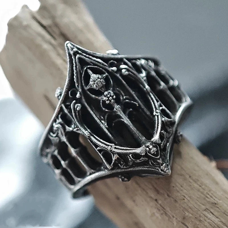 LATS Retro Personality Ancient Silver Color Hollowed-out Relief Crown Castle Rings for Women Men Halloween Trend Gothic Jewelry