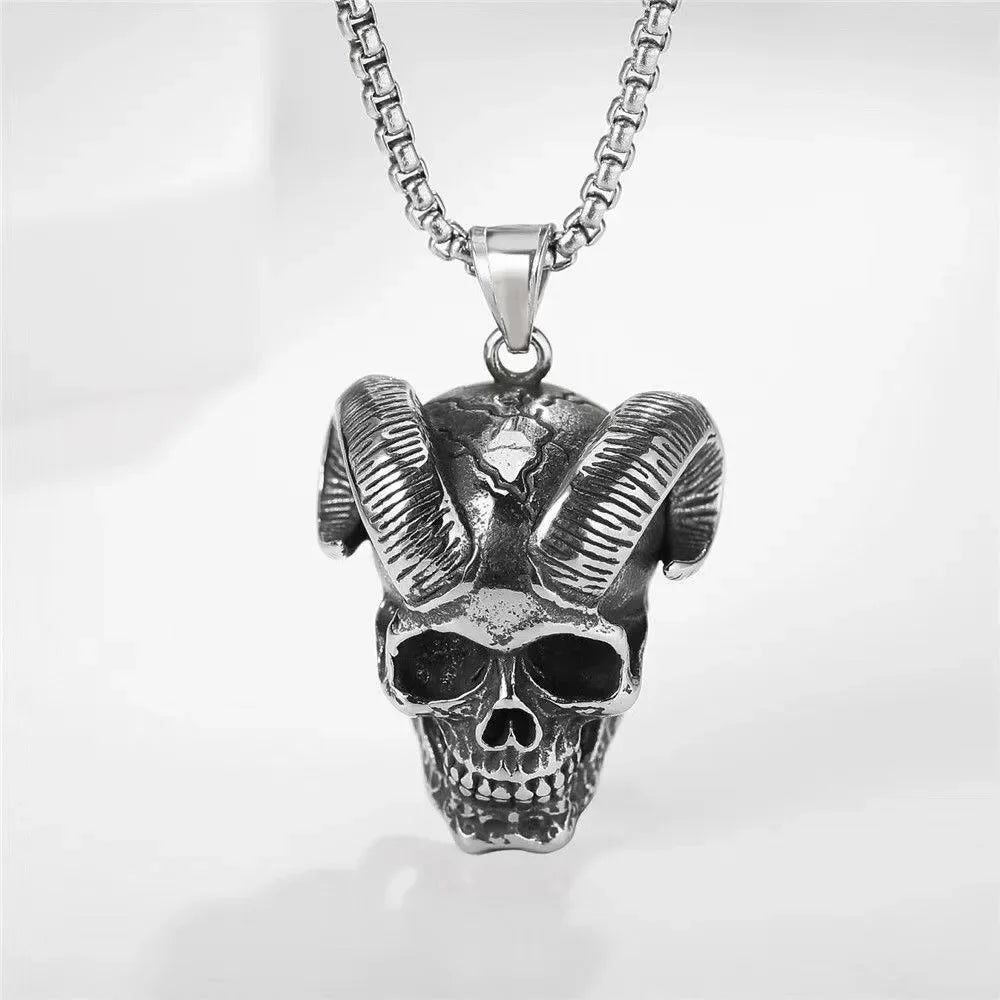Gothic Pattern Skull Ghost Head Pendant Necklace Men's Punk Trend Alternative Halloween Jewelry