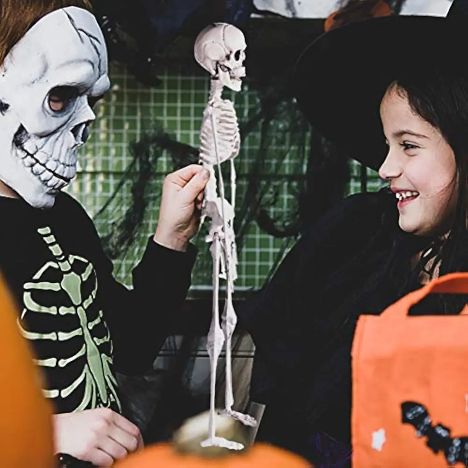 40cm Halloween Human Shape Skeleton,Posable Skeleton,Human Shape Bones,Halloween Herror Decorations,Haunted House Horror Props