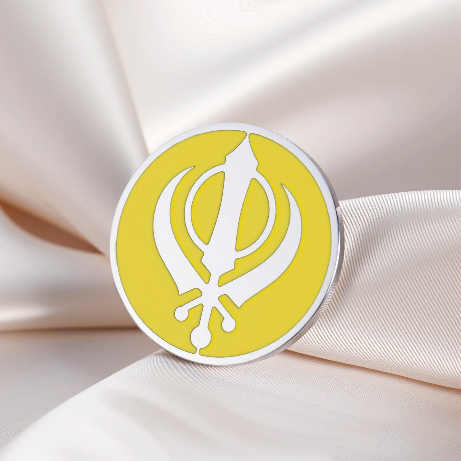 LIKGREAT Sikh Khanda Brooch Religious Spiritual Enamel Pin Badge Stainless Steel Jewelry Amulet Gift for Men Women Accessory