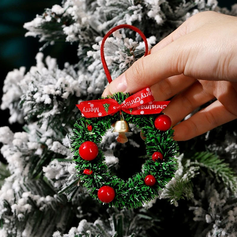 Christmas decoration car ornaments bells, Christmas tree decorations, atmosphere window layout, pendant mini wreaths